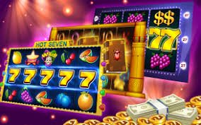 new777 ကတ်ဂိမ်း Poker Table မြင်ကွင်း — ဗျူဟာမြောက်ကစားနေသောပုံ